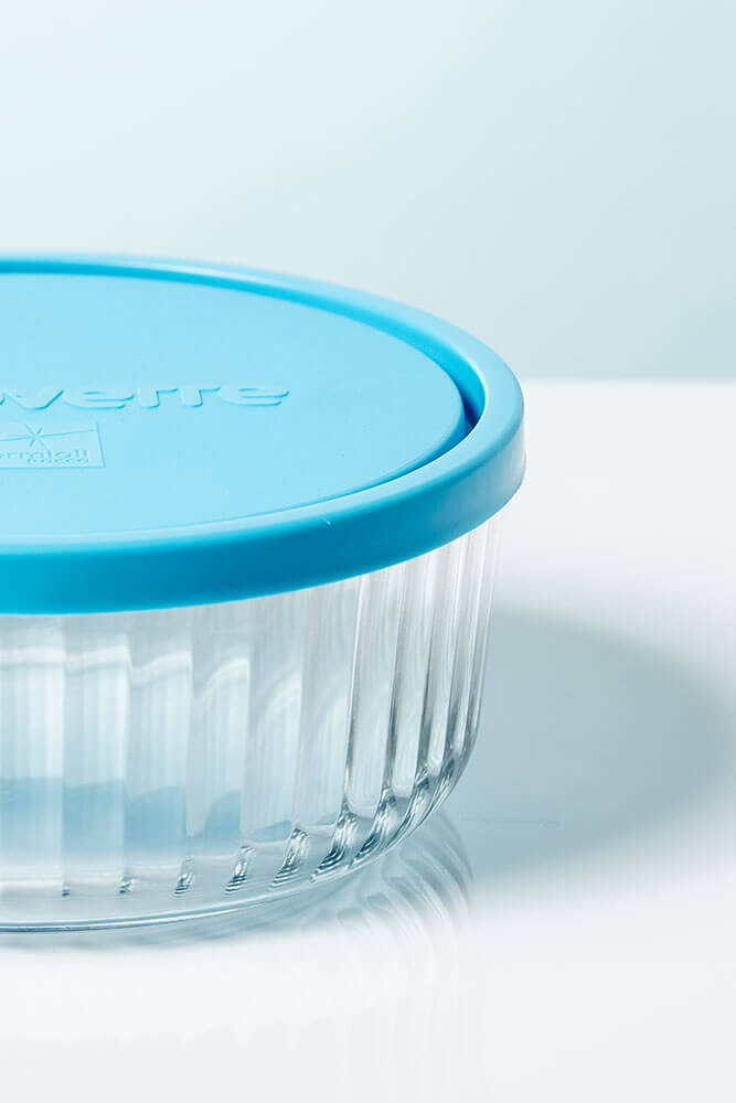 Bol en verre avec couvercle en cadeau