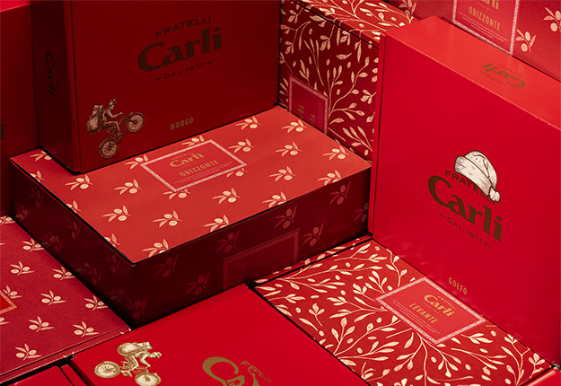 Coffrets Cadeaux rouges pour Noel