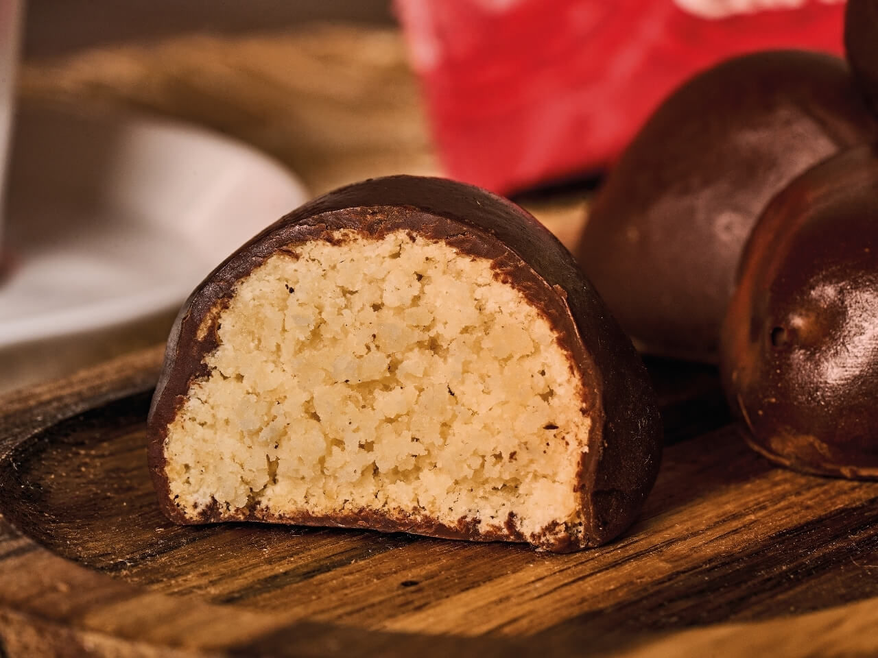 Amaretti moelleux au chocolat noir