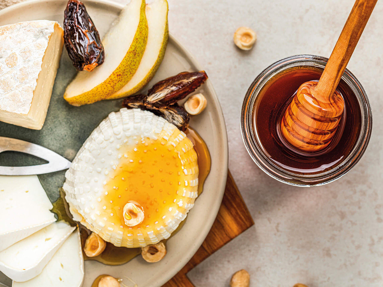 Fromage, miel et fruits